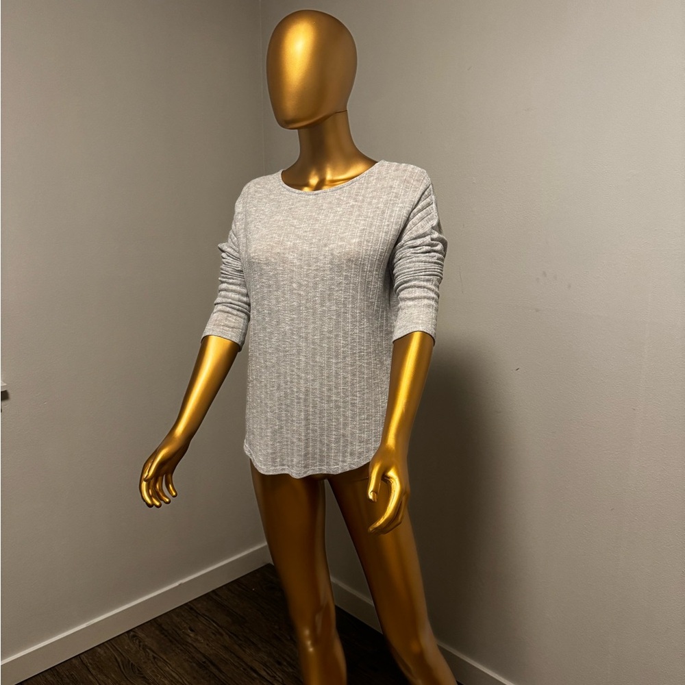 Gray Ribbed Long Sleeve Top